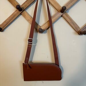 Everlane Leather Crossbody Sling Bag